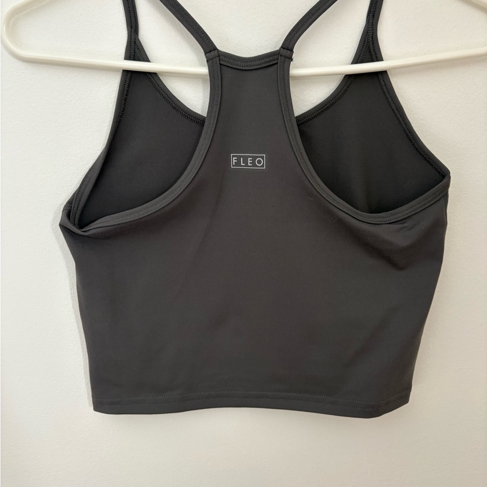 Fleo switch up Crop Sports Bra NWOT